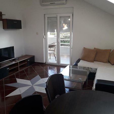 Apartmani Kuzmic Vrsi Esterno foto
