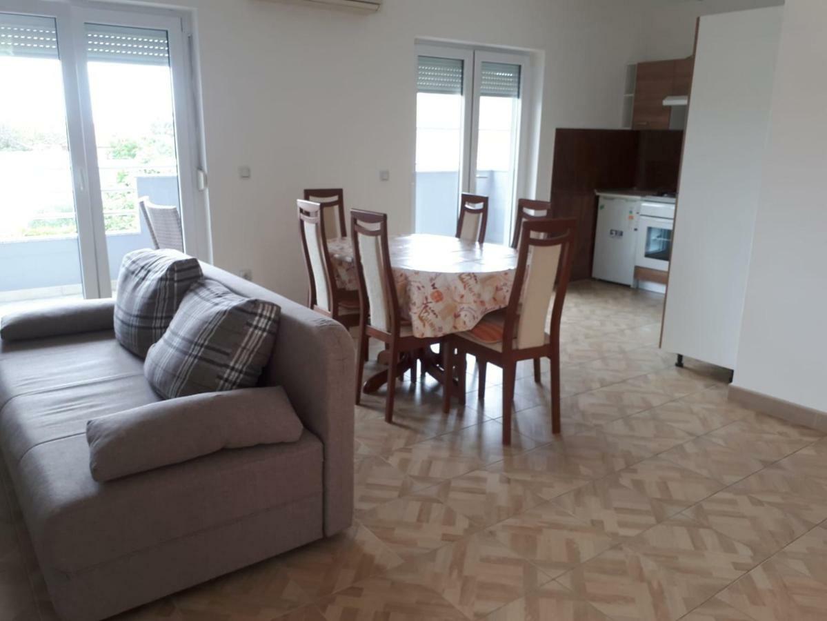 Apartmani Kuzmic Vrsi Esterno foto