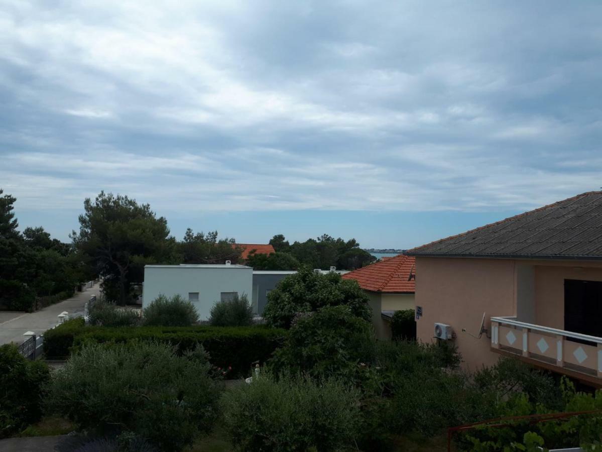 Apartmani Kuzmic Vrsi Esterno foto
