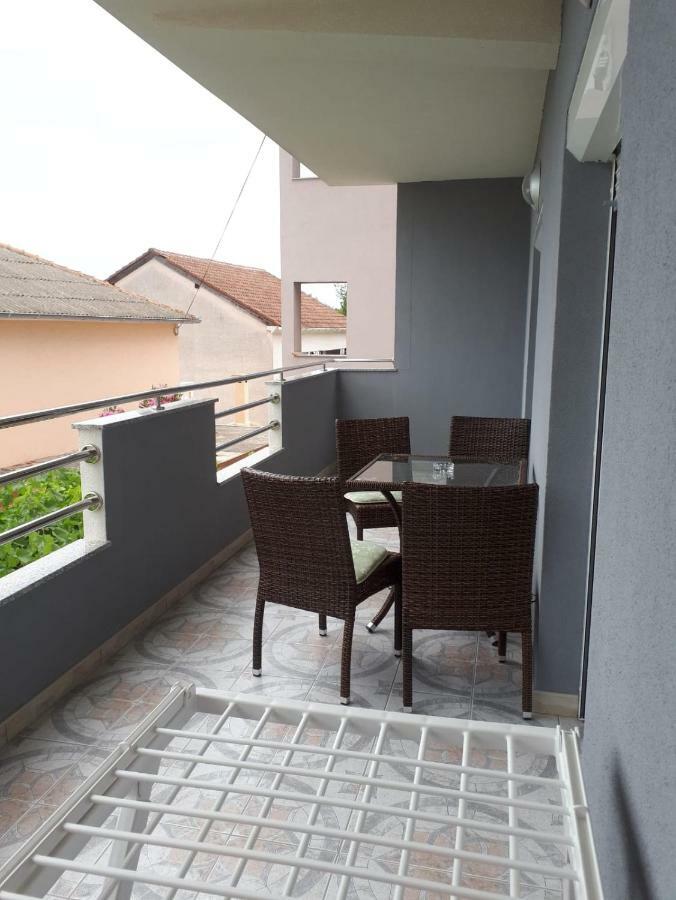 Apartmani Kuzmic Vrsi Esterno foto