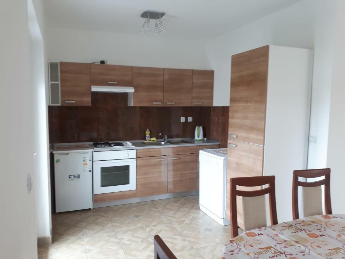Apartmani Kuzmic Vrsi Esterno foto
